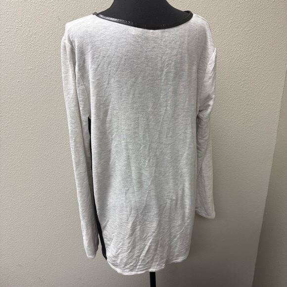 Cato Cream Black Graphic Top XL Paris City Print Rhinestone Long Sleeve - Picture 7 of 12